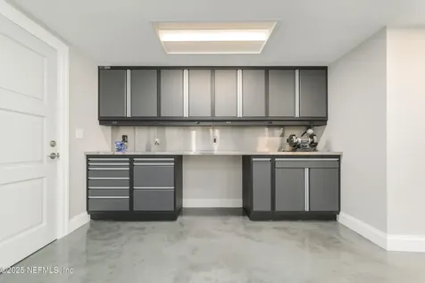 365 8th Street Atlantic Beach FL 32233