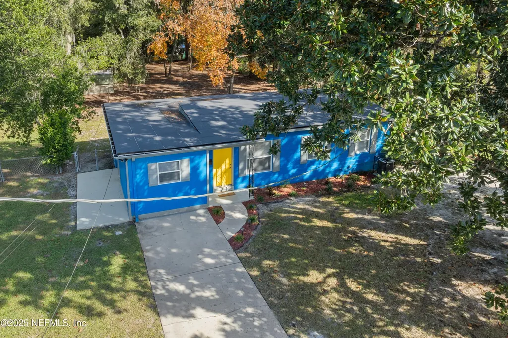 1613 Loyola Drive N Jacksonville FL 32218