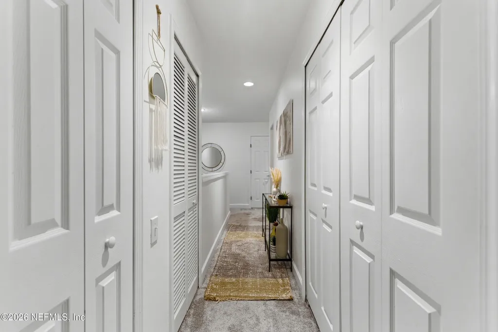 7990 Baymeadows Road Jacksonville FL 32256