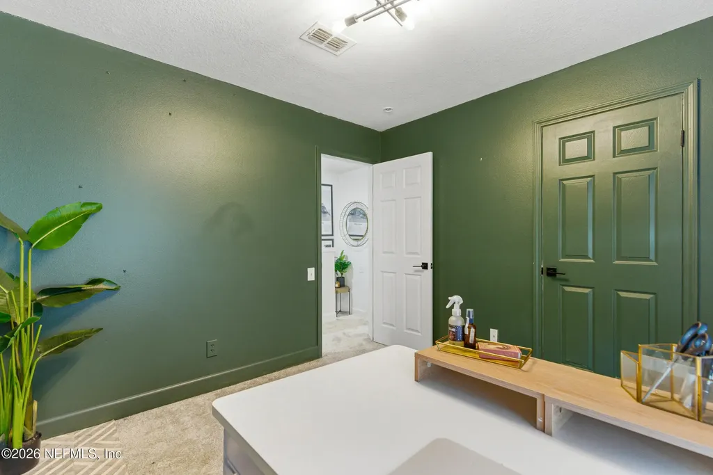 7990 Baymeadows Road Jacksonville FL 32256