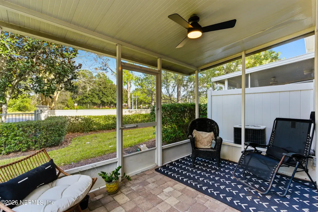 7990 Baymeadows Road Jacksonville FL 32256