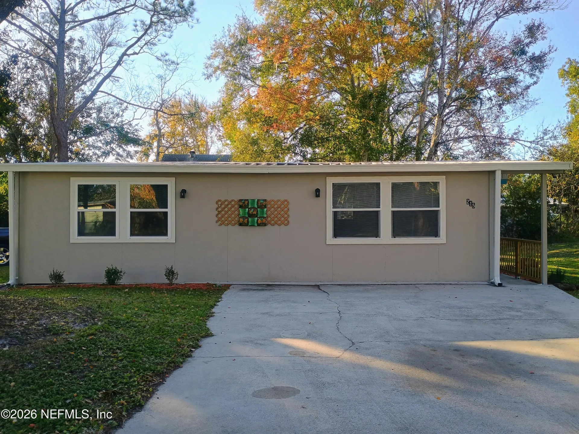 215 Pine Tree Trail Crescent City FL 32112