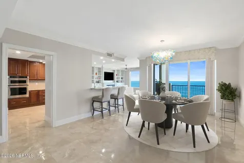 19 Avenue De La Mer Palm Coast FL 32137