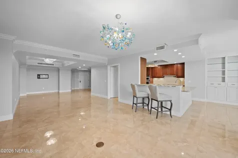 19 Avenue De La Mer Palm Coast FL 32137