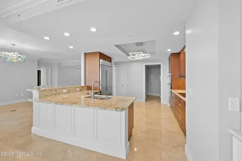 19 Avenue De La Mer Palm Coast FL 32137