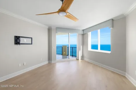 19 Avenue De La Mer Palm Coast FL 32137