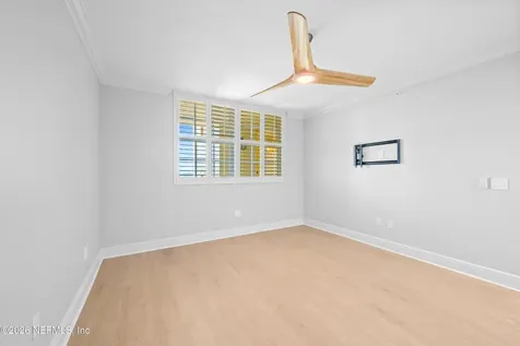 19 Avenue De La Mer Palm Coast FL 32137