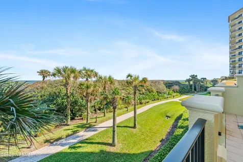 19 Avenue De La Mer Palm Coast FL 32137