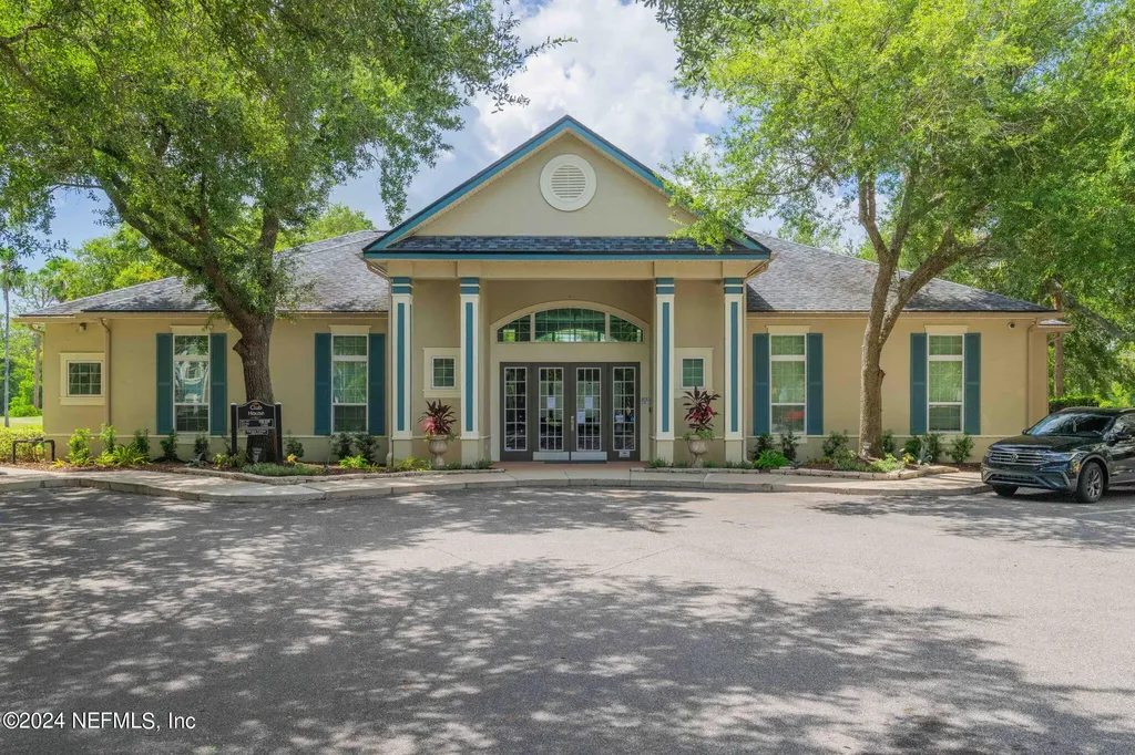 13703 Richmond Park Drive Jacksonville FL 32224