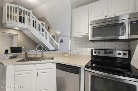 13703 Richmond Park Drive Jacksonville FL 32224
