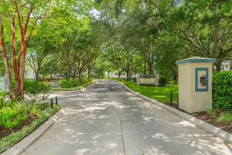 13703 Richmond Park Drive Jacksonville FL 32224