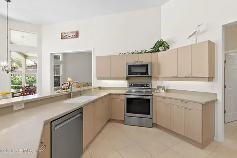 15 Via Roma Palm Coast FL 32137