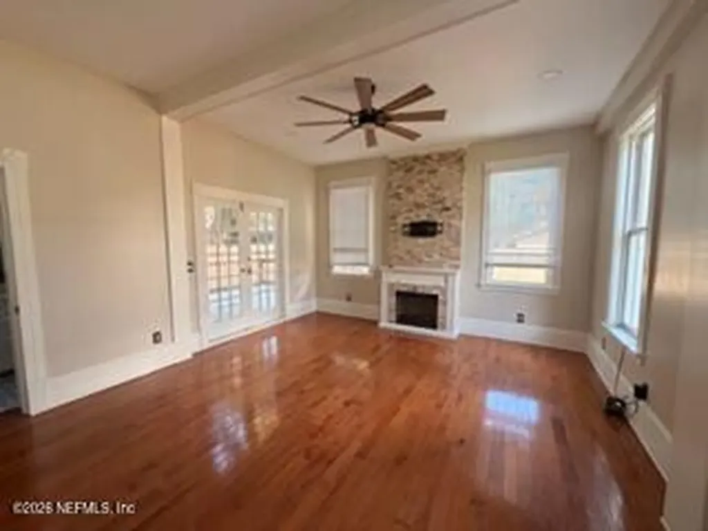 2141 Forbes Street Jacksonville FL 32204