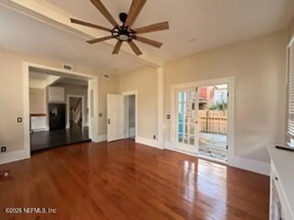 2141 Forbes Street Jacksonville FL 32204