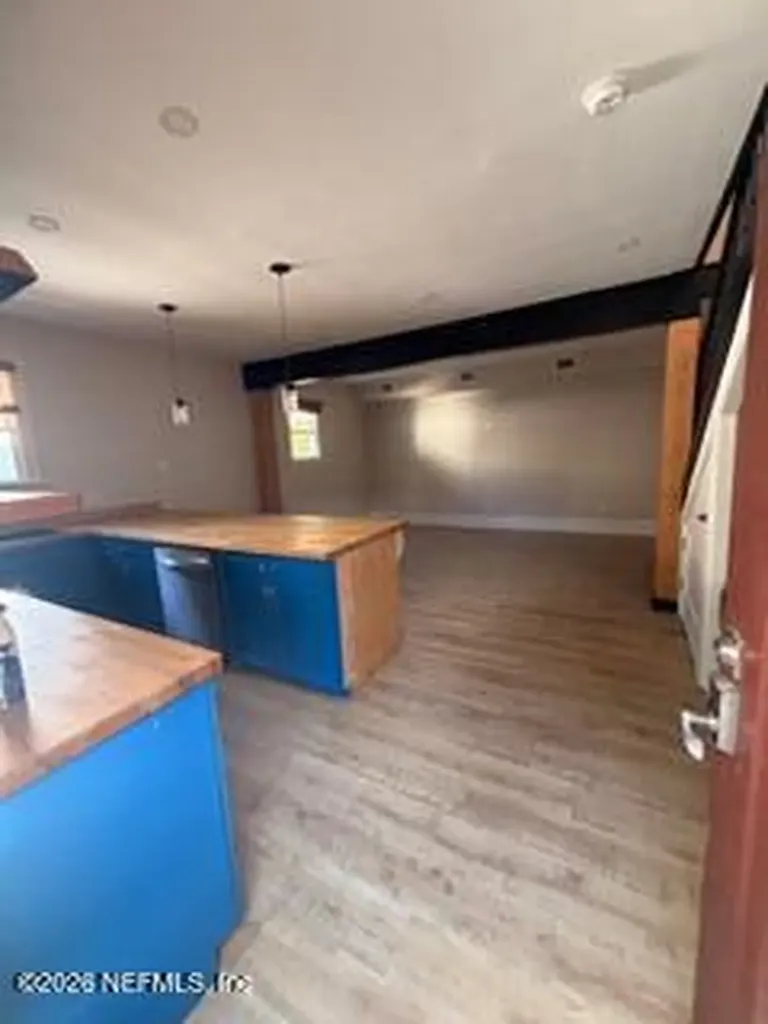 2141 Forbes Street Jacksonville FL 32204