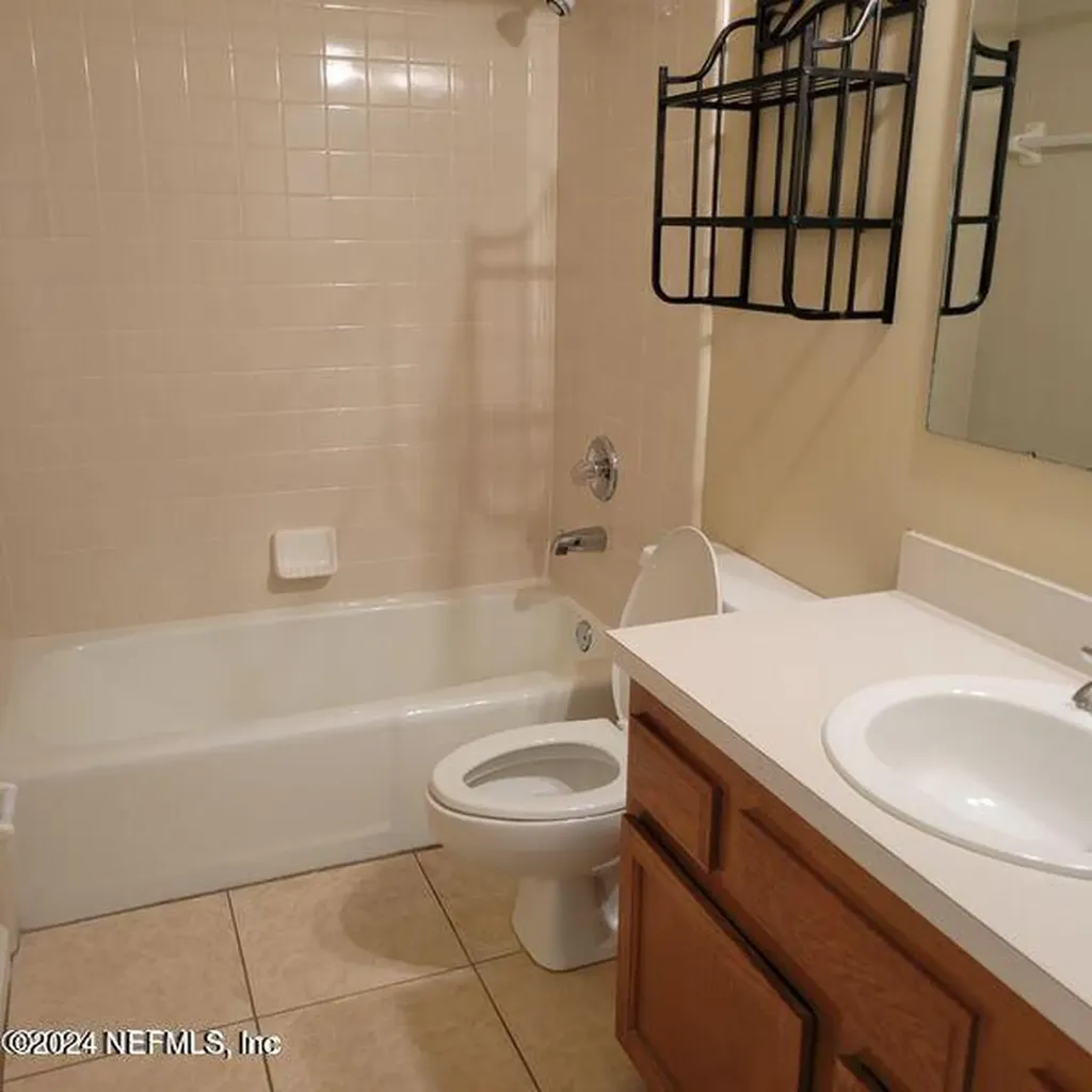 11429 Drakewood Court Jacksonville FL 32223