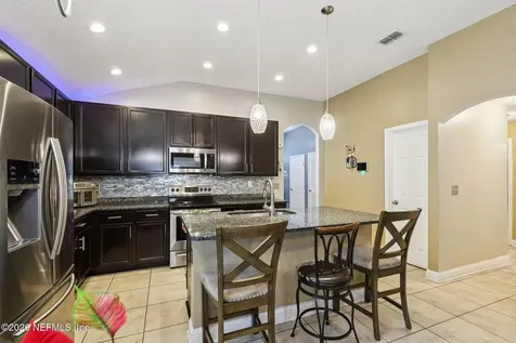 9857 Soldier Court Jacksonville FL 32221