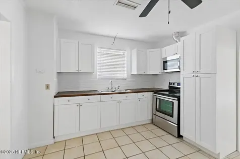1402 James Street Jacksonville FL 32205
