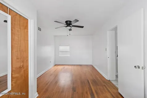 1402 James Street Jacksonville FL 32205