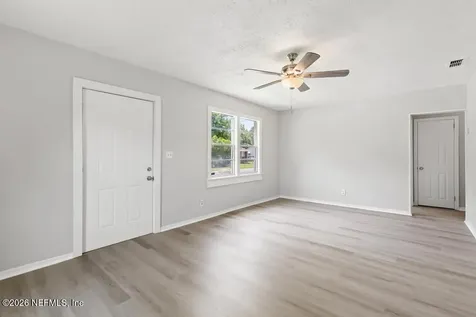 3125 3rd Street Circle S Jacksonville FL 32254