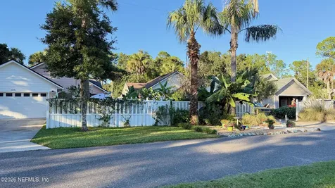 696 Kestner Road Atlantic Beach FL 32233