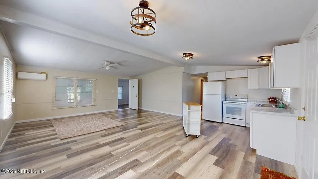 152 Alligator Circle Crescent City FL 32112