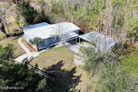 152 Alligator Circle Crescent City FL 32112