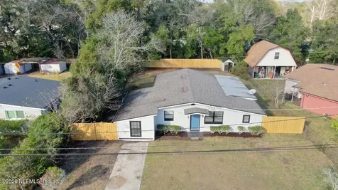 6713 Peter Rabbit Drive N Jacksonville FL 32210