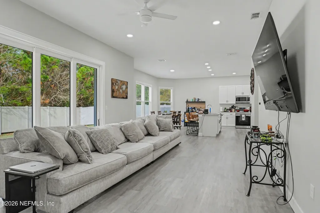 7160 Palm Reserve Lane Jacksonville FL 32222