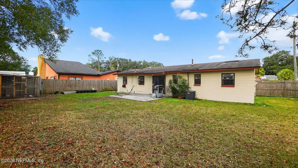 5670 Fargo Drive N Jacksonville FL 32207
