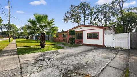 5670 Fargo Drive N Jacksonville FL 32207