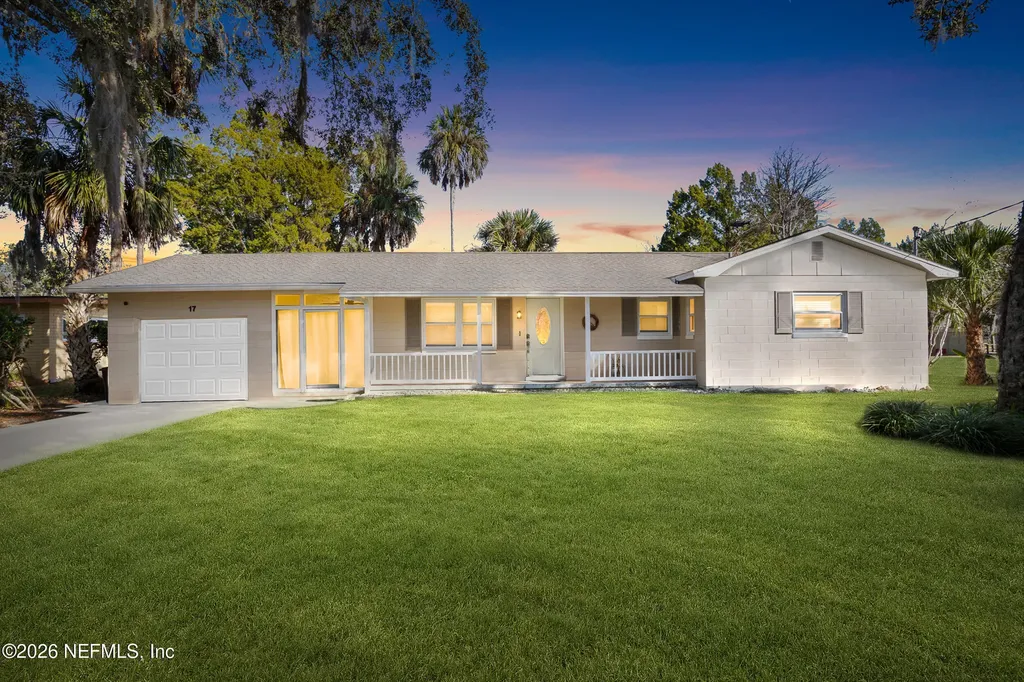 17 Palm Drive Yankeetown FL 34498