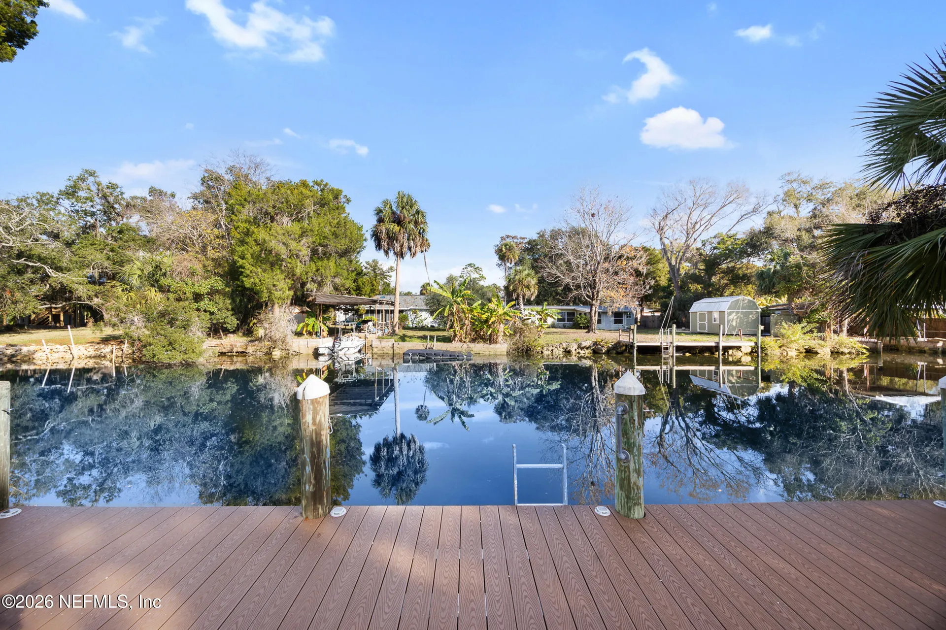 17 Palm Drive Yankeetown FL 34498