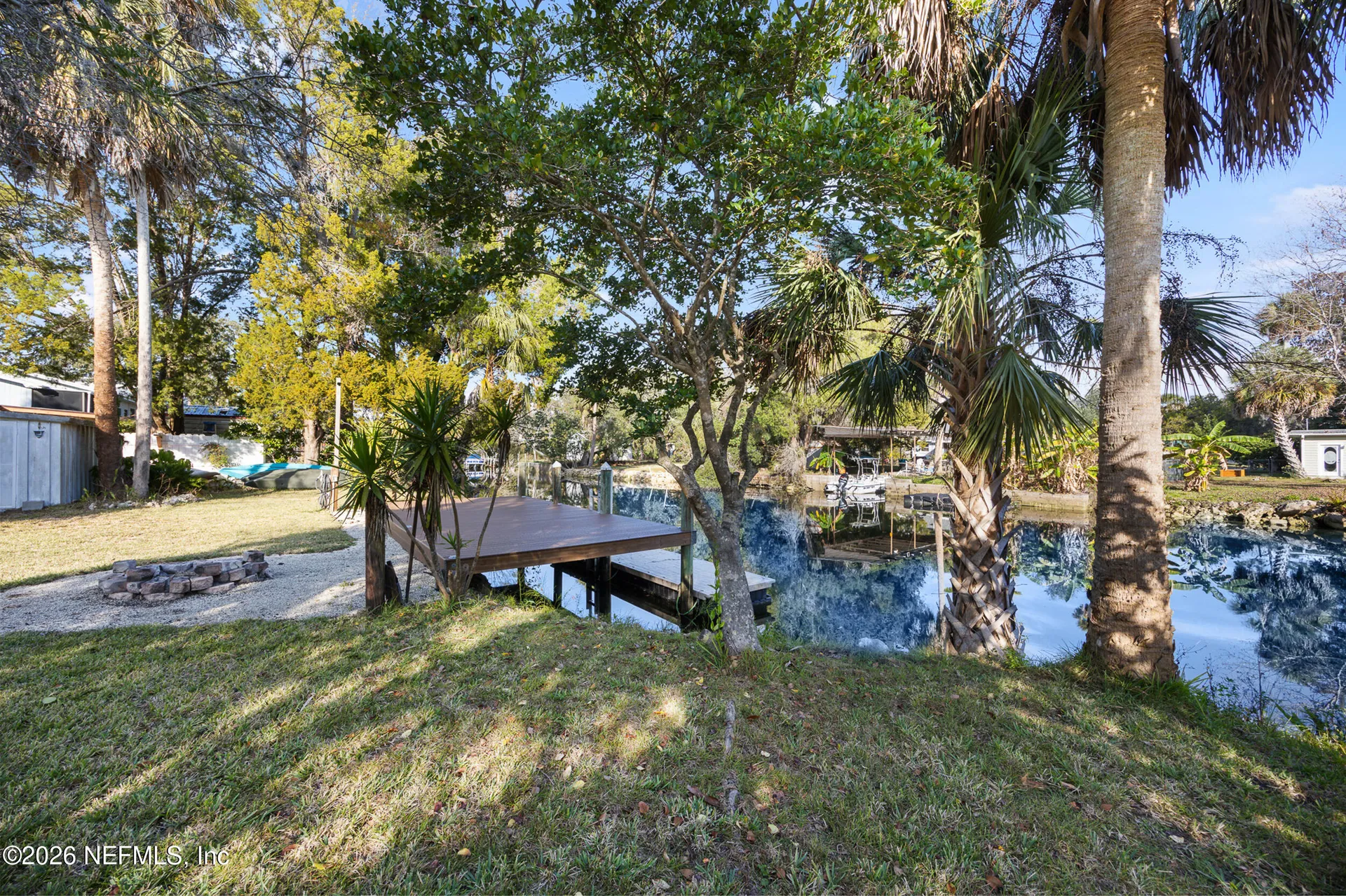 17 Palm Drive Yankeetown FL 34498
