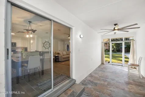 17 Palm Drive Yankeetown FL 34498