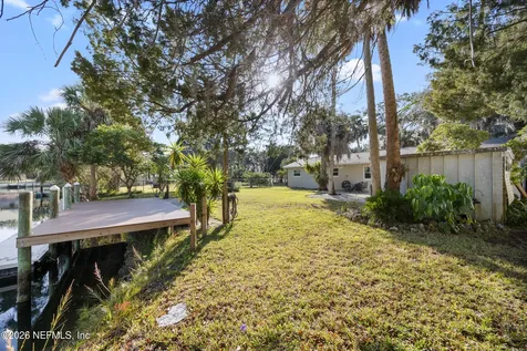 17 Palm Drive Yankeetown FL 34498