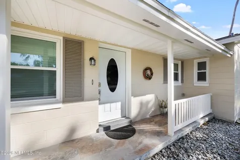 17 Palm Drive Yankeetown FL 34498