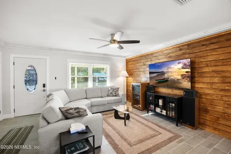 17 Palm Drive Yankeetown FL 34498