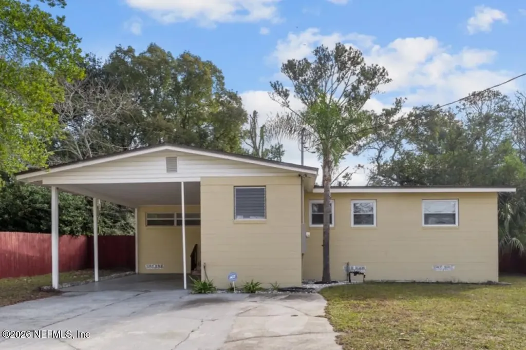 3509 Rogero Road Jacksonville FL 32277