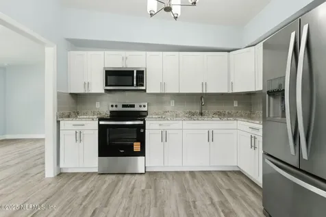 9124 5th Avenue Jacksonville FL 32208