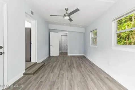9124 5th Avenue Jacksonville FL 32208