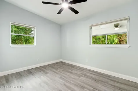 9124 5th Avenue Jacksonville FL 32208