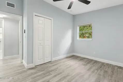 9124 5th Avenue Jacksonville FL 32208