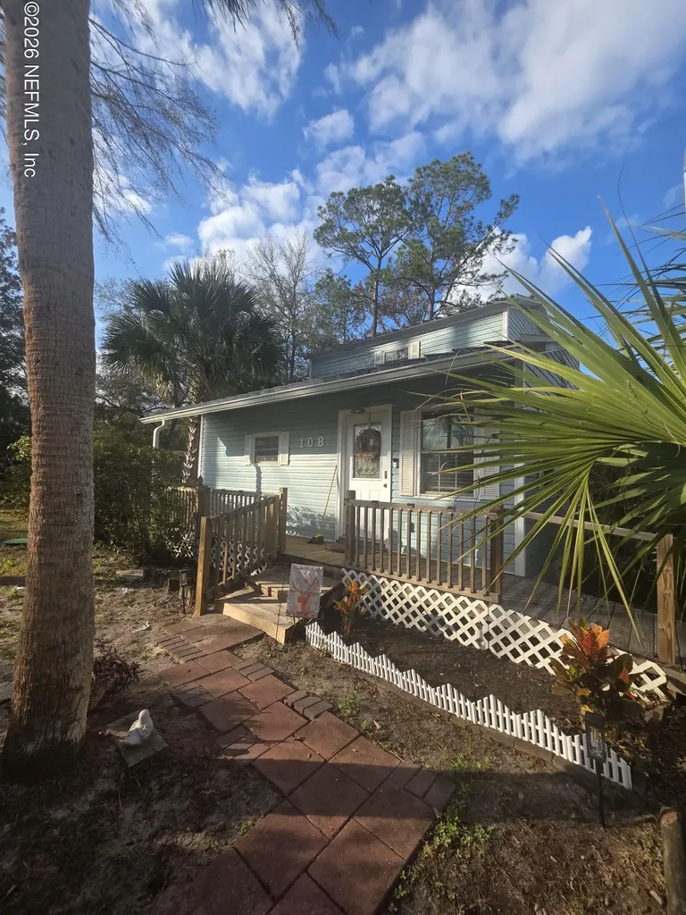 108 Creekside Road Satsuma FL 32189