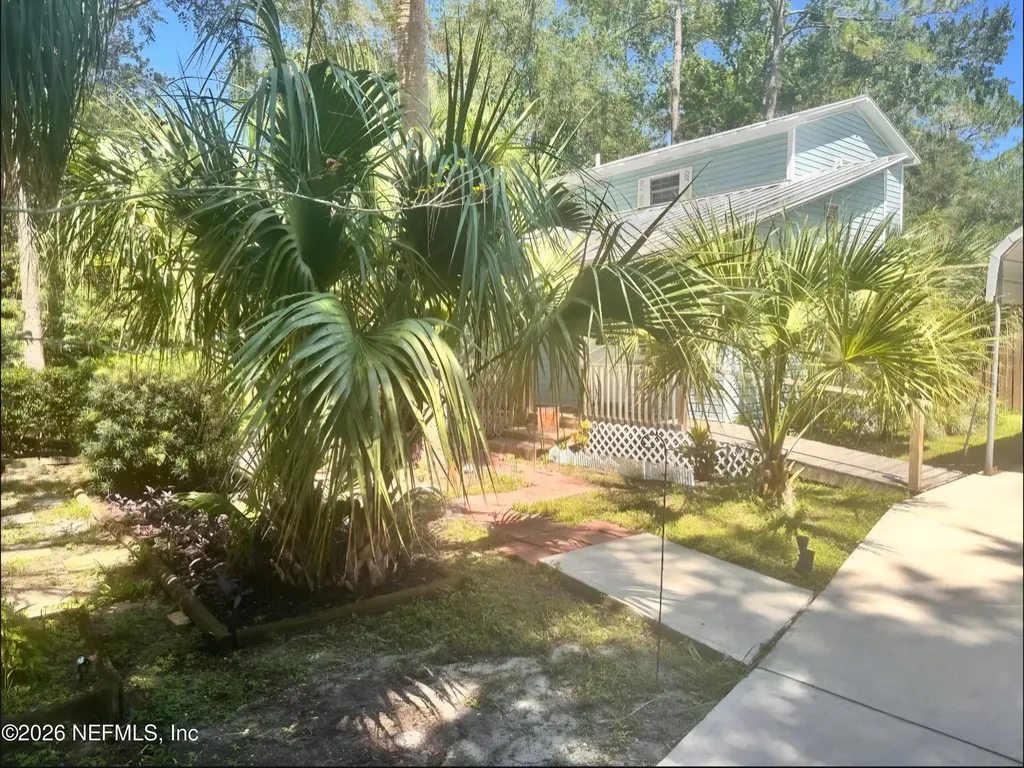 108 Creekside Road Satsuma FL 32189