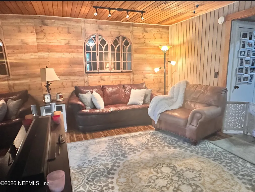 108 Creekside Road Satsuma FL 32189