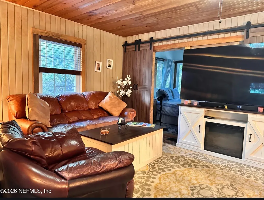 108 Creekside Road Satsuma FL 32189