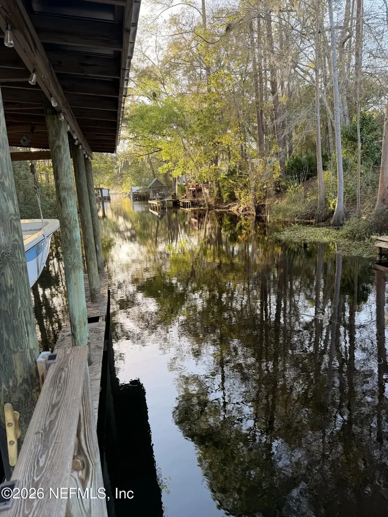 108 Creekside Road Satsuma FL 32189