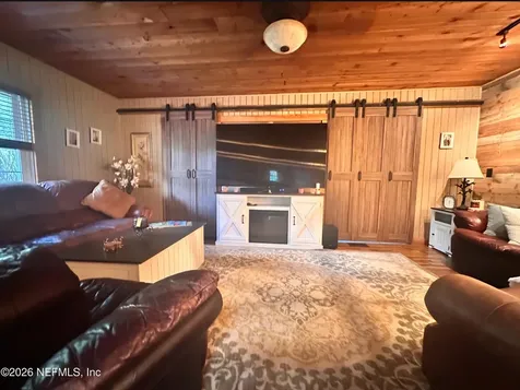 108 Creekside Road Satsuma FL 32189