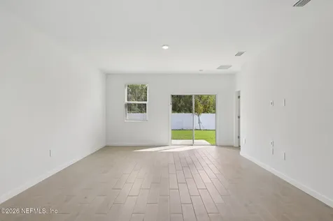 8 Dilly Court Palm Coast FL 32164